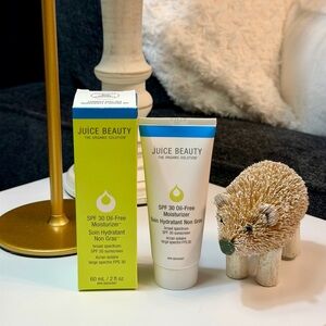 JUICE BEAUTY SPF 30 Oil-Free Moisturizer